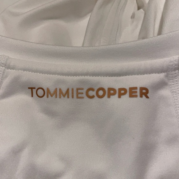 NWOT Tommie Copper Men’s Short Sleeve Full Back Support Shirt white Size XL - Picture 3 of 11